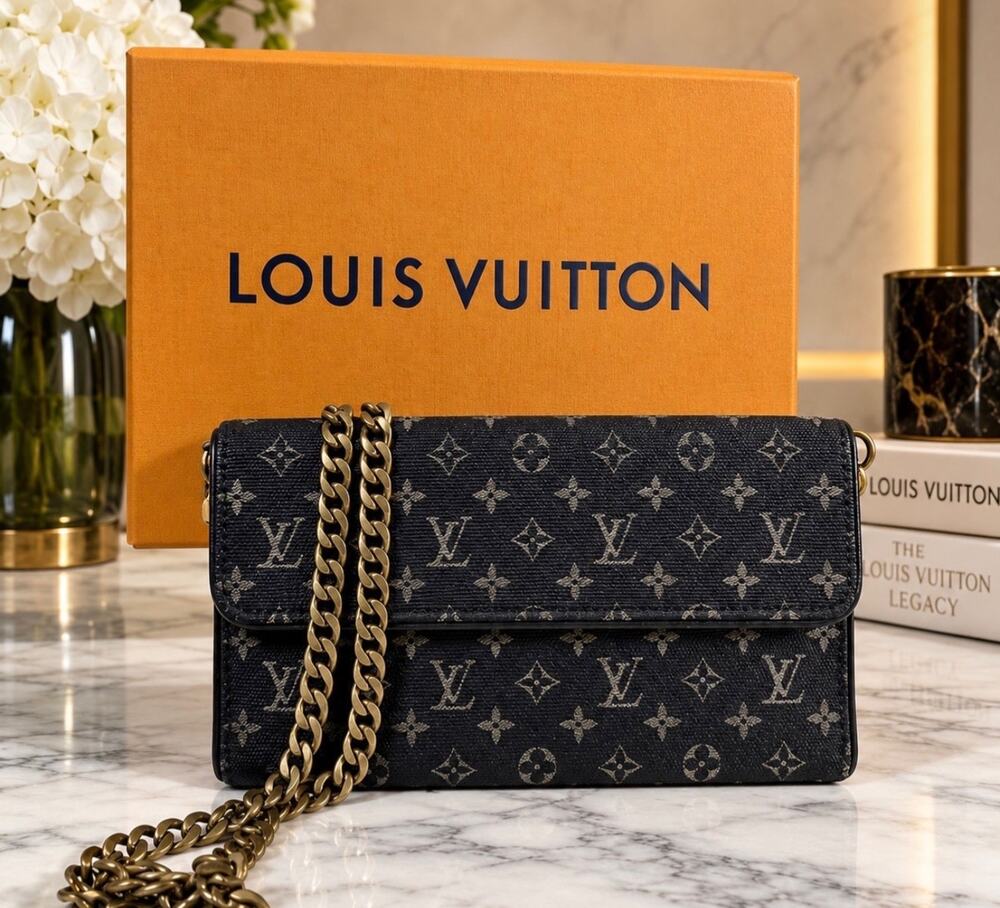Louis Vuitton Black Monogram Mini Lin WOC Wallet on Chain Crossbody Bag w/ Box